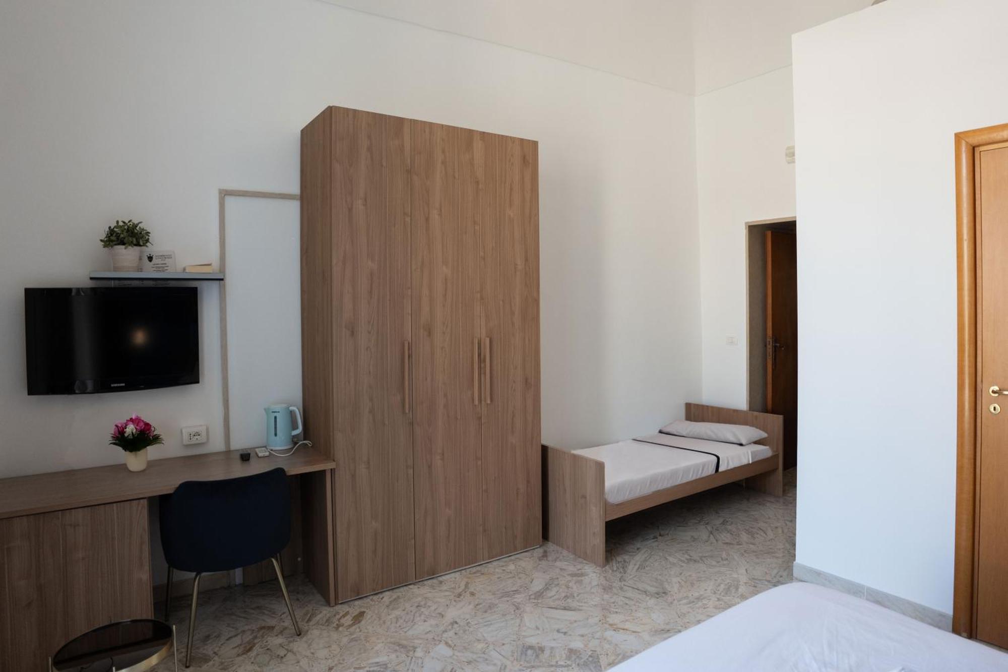 B&B Longobardi Trani Exteriör bild