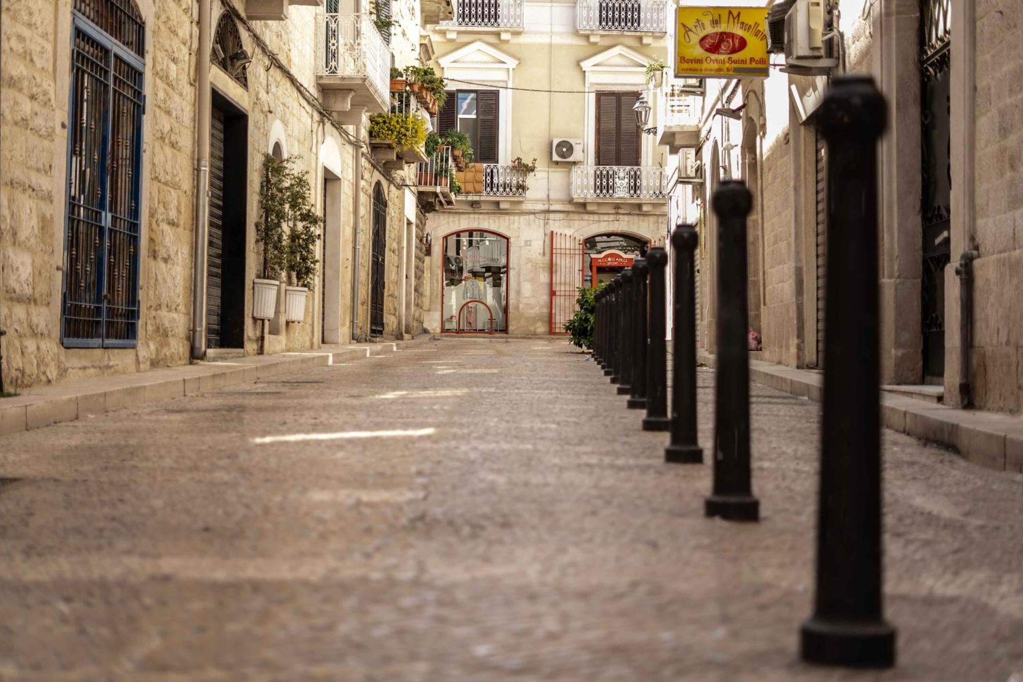 B&B Longobardi Trani Exteriör bild