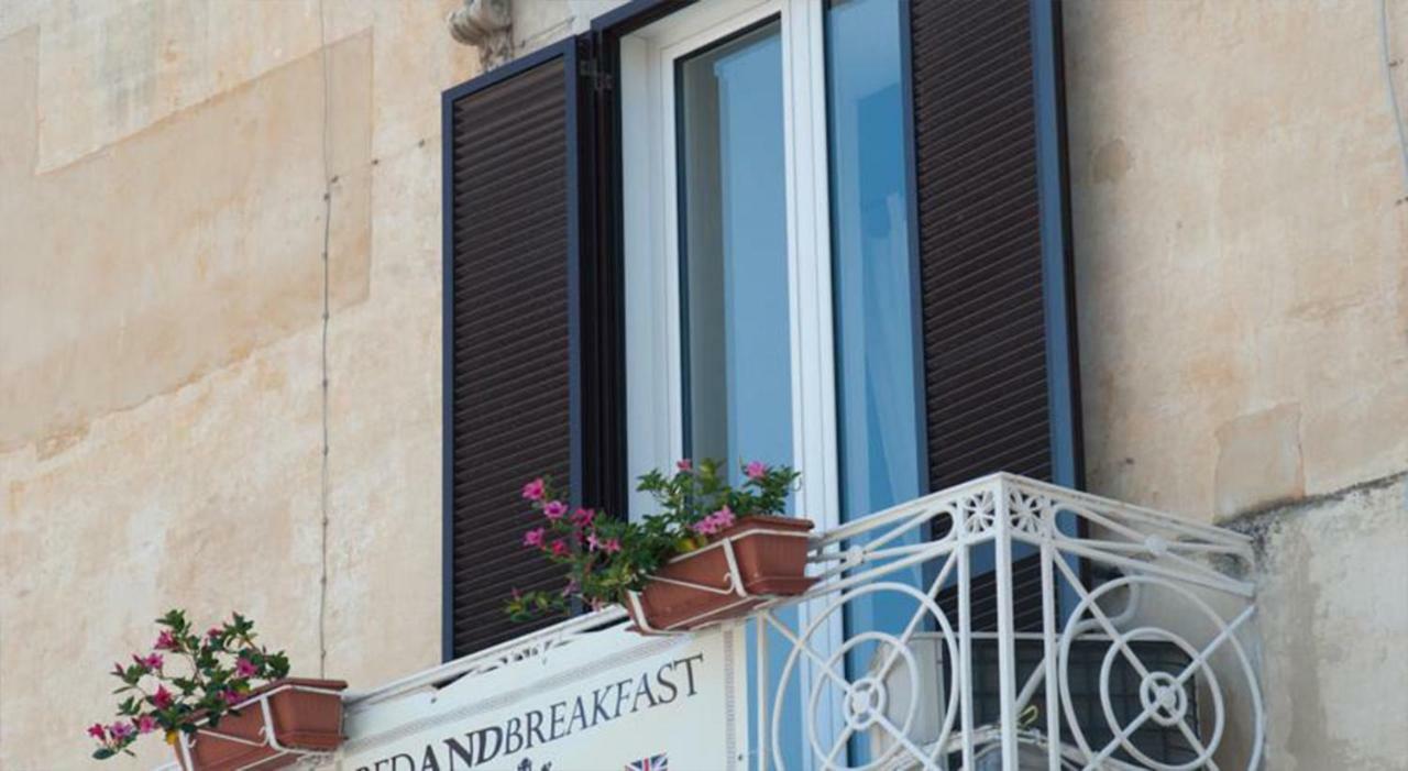 B&B Longobardi Trani Exteriör bild