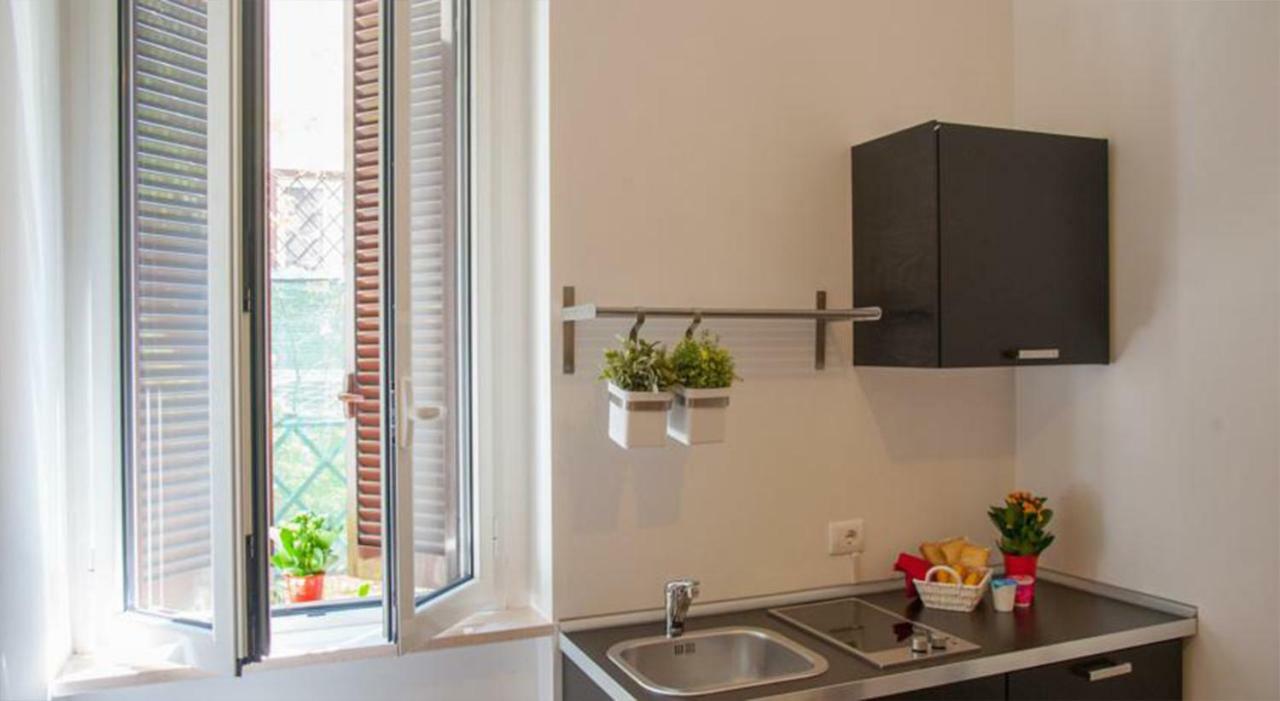 B&B Longobardi Trani Exteriör bild